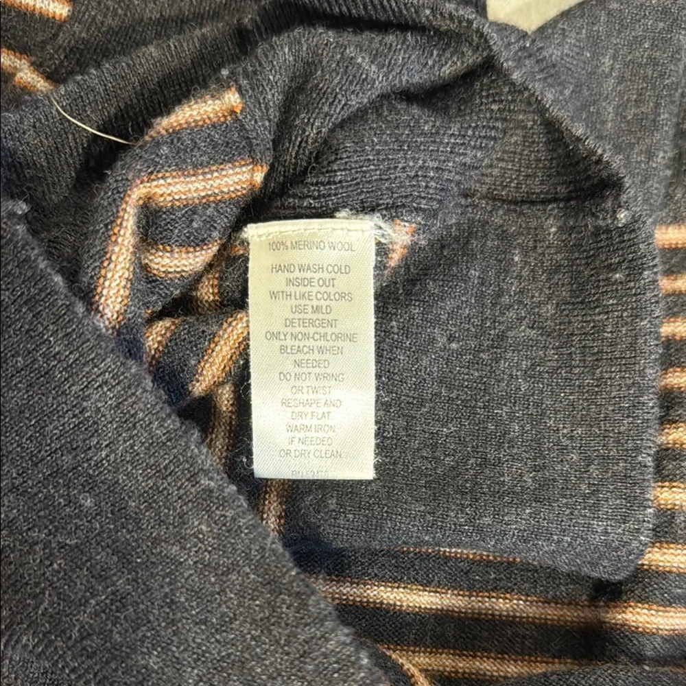Garret Scott Men's Striped Heather Gray, Tan and Red Striped Merino Wool Sweater